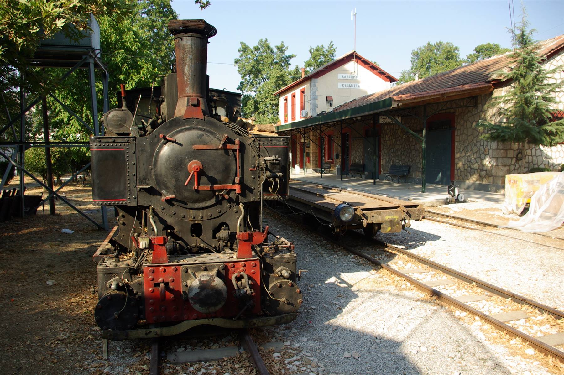 Vecchia locomotiva della linea Diakoto Kalavrita