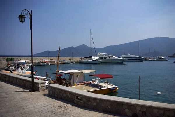 La marina di Leonidio
