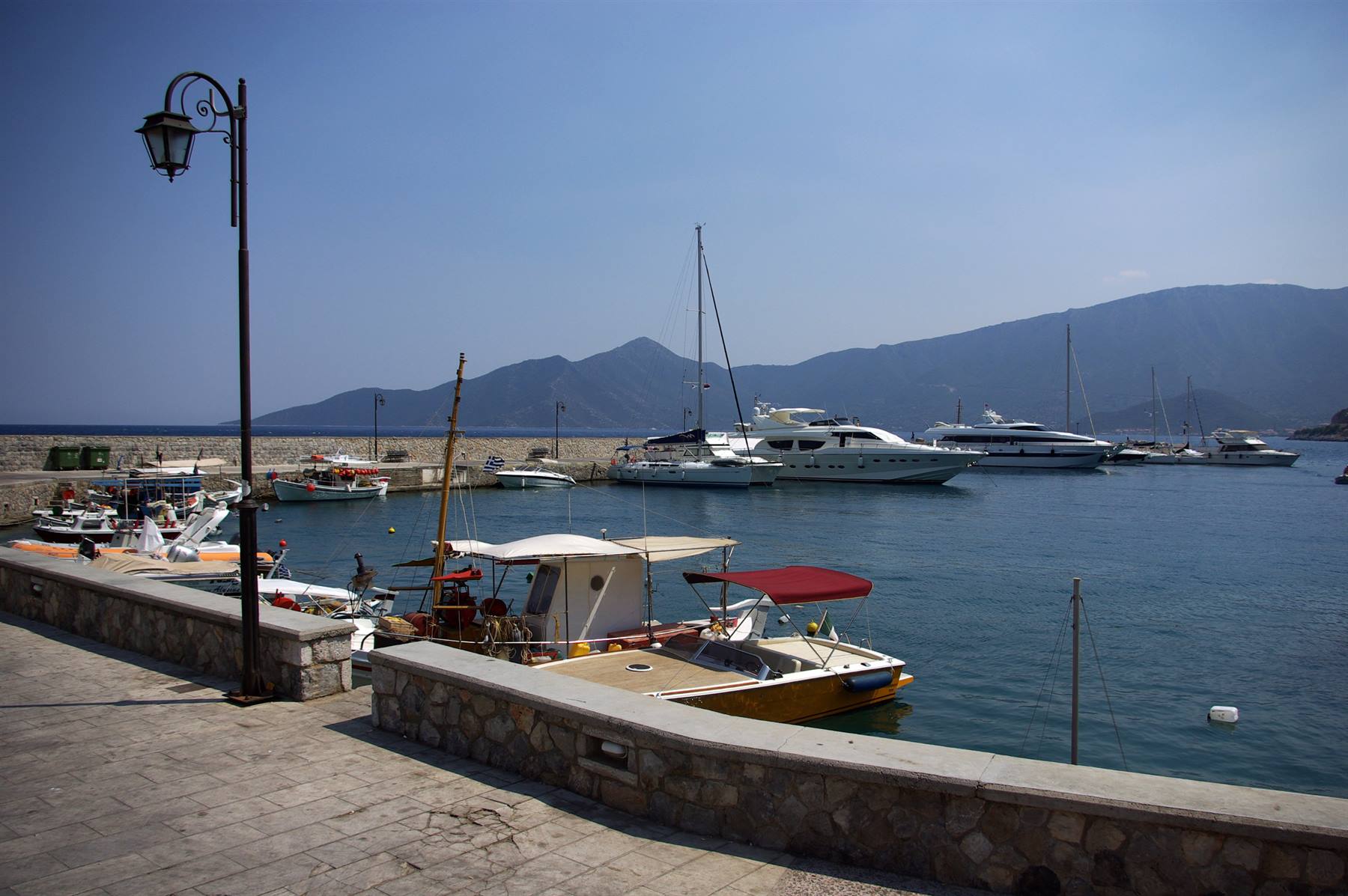 La marina di Leonidio