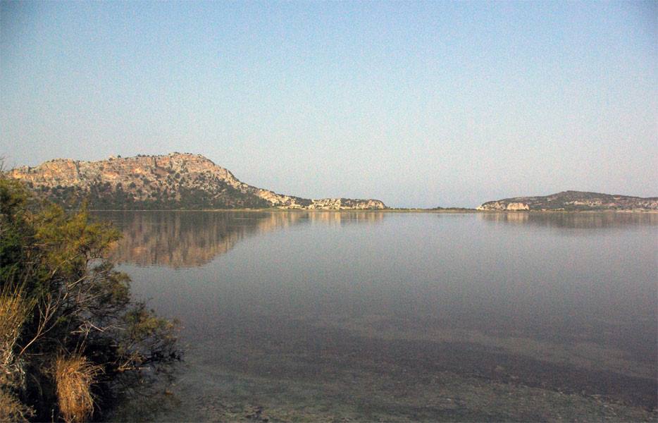 La laguna di Gialova
