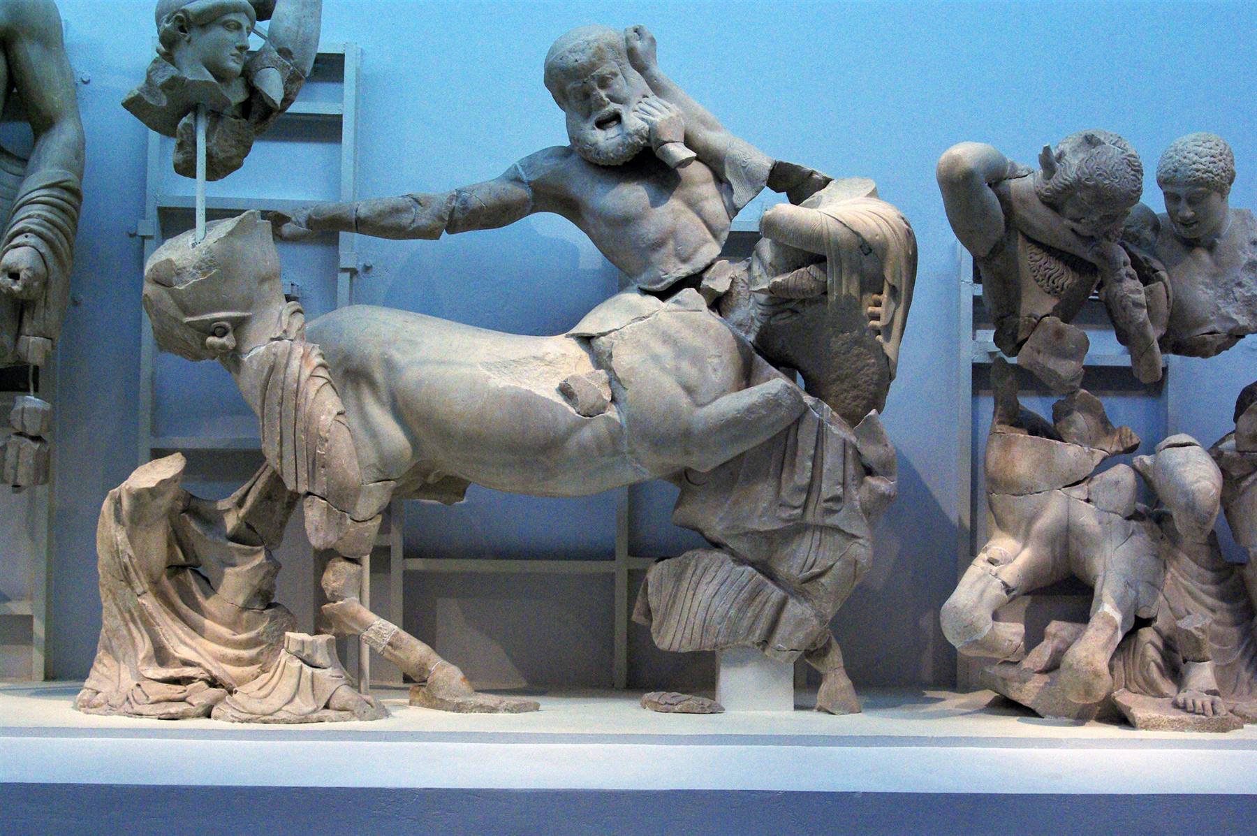  Museo di Olympia Centauro