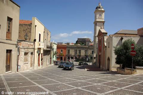 La piazza di S.Antioco
