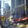 PER STRADA A TIMES SQUARE STATI UNITI D'AMERICA 