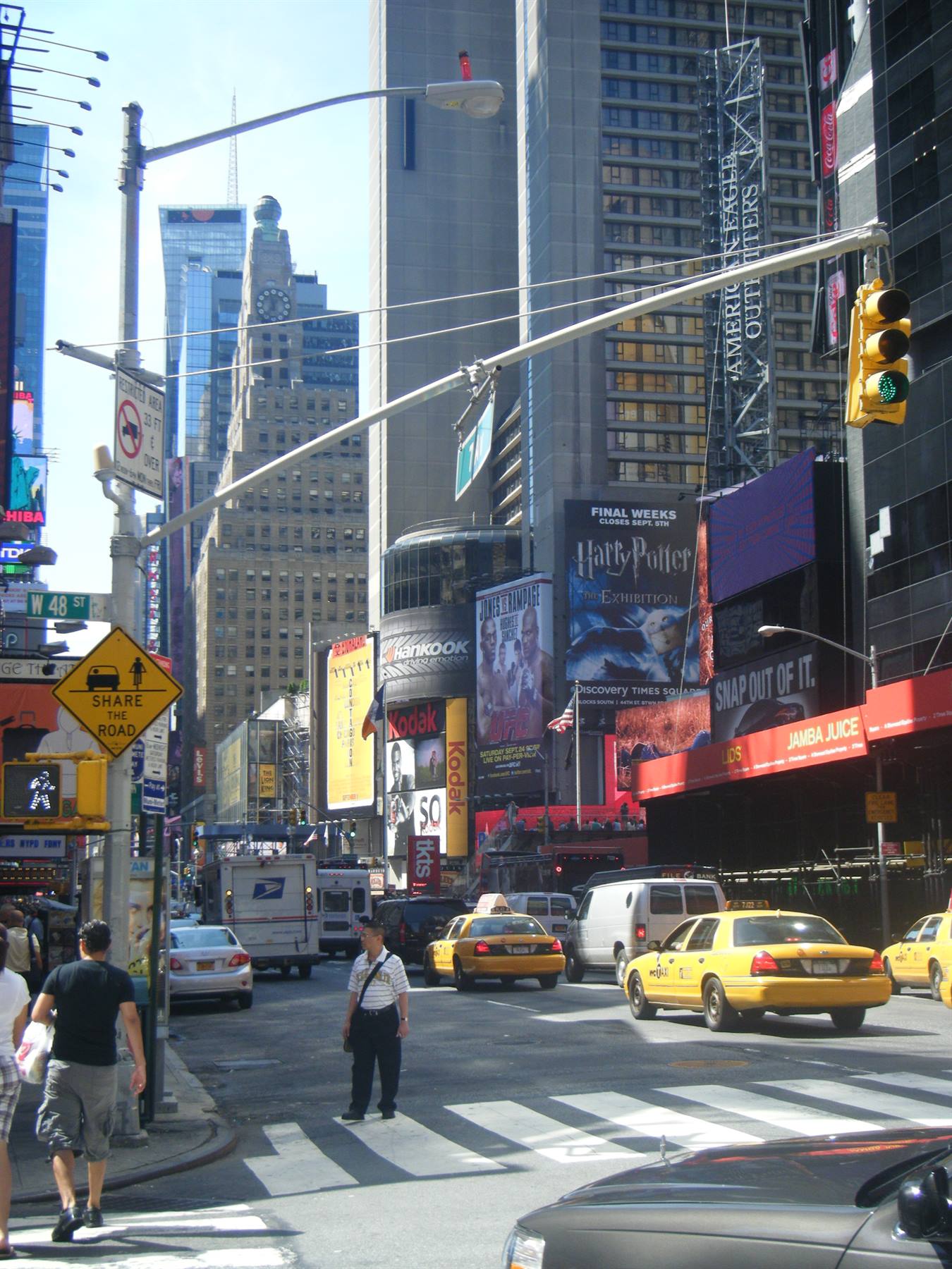 PER STRADA A TIMES SQUARE