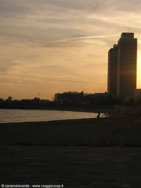 LUNGOMARE A BARCELLONA