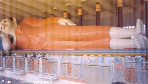 Buddha disteso