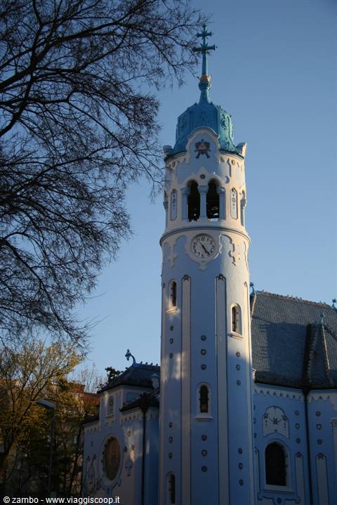 ....detta anche chiesa blu
