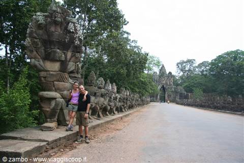 Bayon....porta Sud