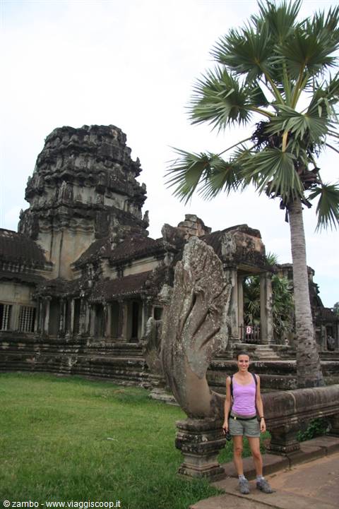 Angkor Wat, ingresso principale