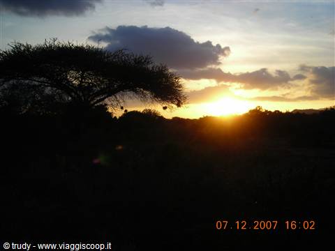 IL TRAMONTO DELLO TZAVO EST