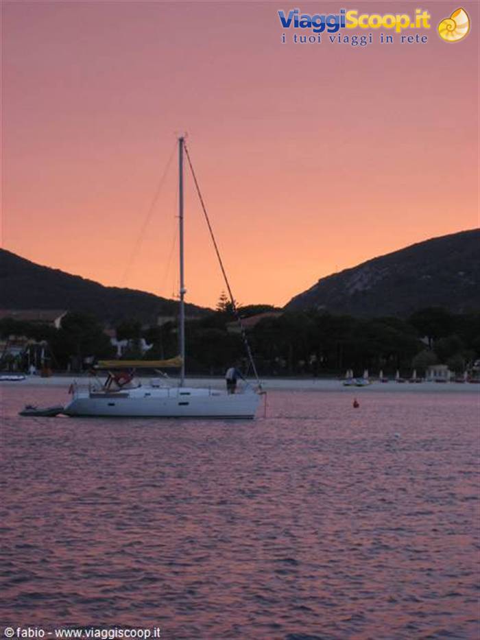 barca a marina di campo