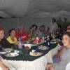 cena tra turisti nel giardino della posada VENEZUELA 