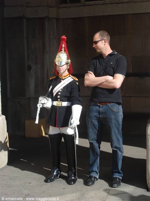 LE GUARDIE DELLA REGINA