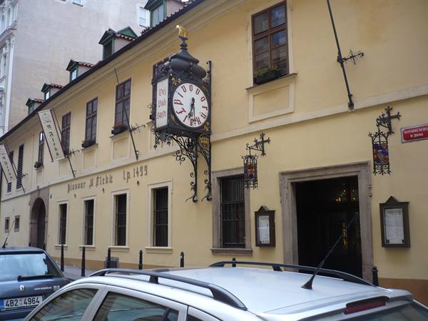 la più vecchia birreria di praga