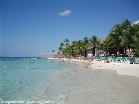 spiaggia villaggio