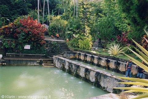 Air Panas Banjar - BALI