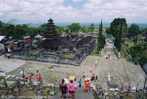 Puri Besakih