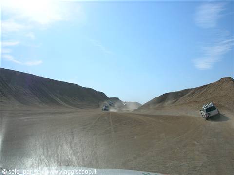 in jeep sulle dune