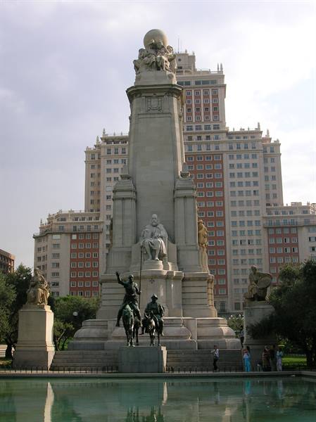plaza de espagna in madrid