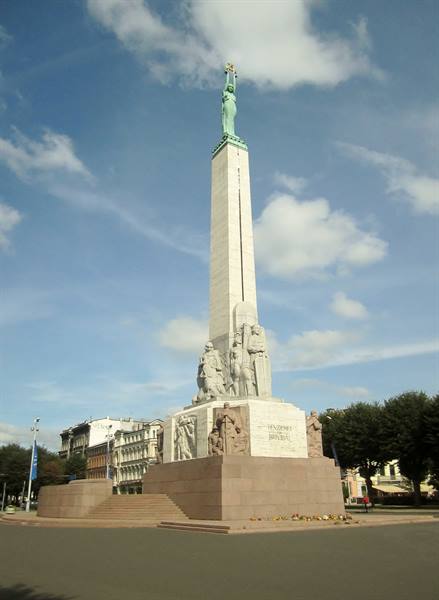 RIGA,MONUMENTO ALLA LIBERTA'