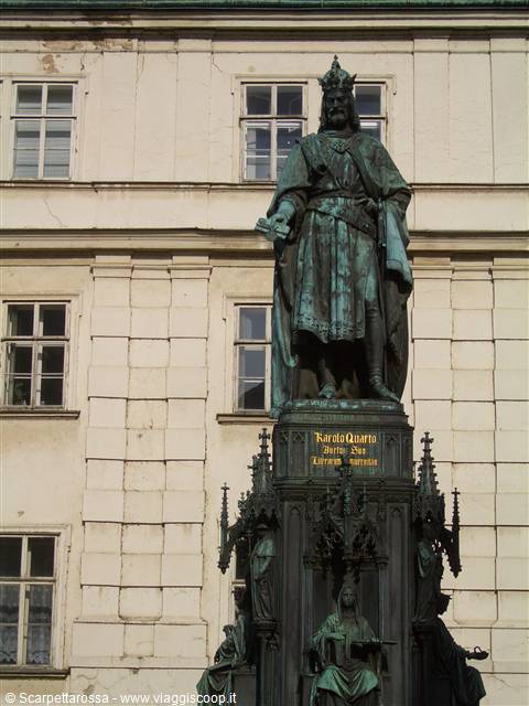 Statua Carlo Quarto