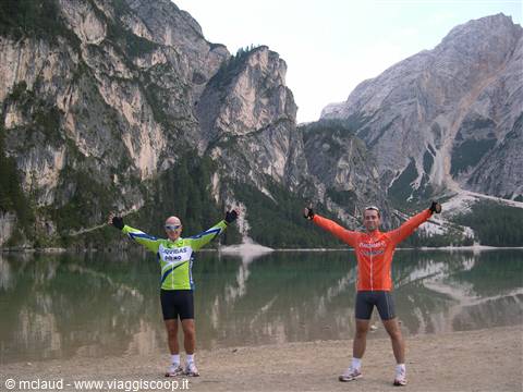 INSIEME A MIO PADRE LUCIANO AL LAGO DI BRAIES . . . "LA PERLA DEI LAGHI DOLOMITICI"
