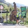 SCULTURE IN LEGNO LUNGO LA PISTA CICLABILE PER LIENZ ITALIA 
