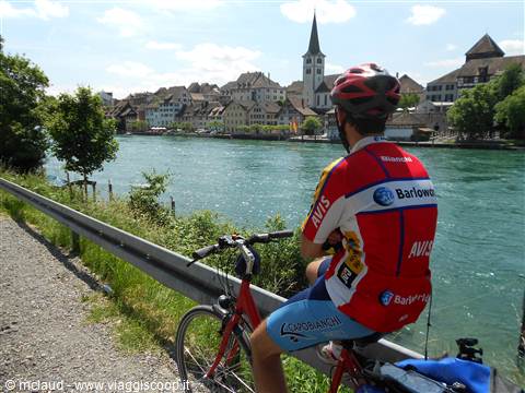 UNO SGUARDO SUL FIUME AARE