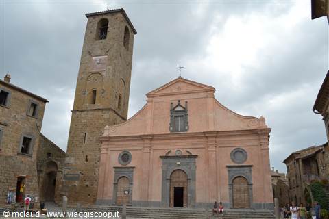 DENTRO IL BORGO