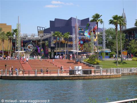 UNA SPLENDIDA GIORNATA NEGLI UNIVERSAL STUDIOS
