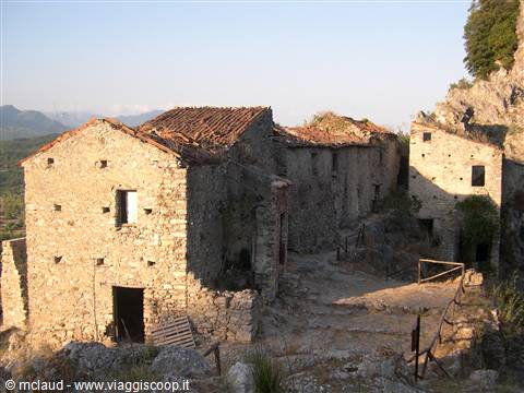 IL BORGO DI SAN SEVERINO