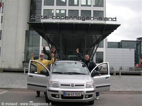 A COPENHAGEN A BORDO DELLA MITICA FIAT PANDA