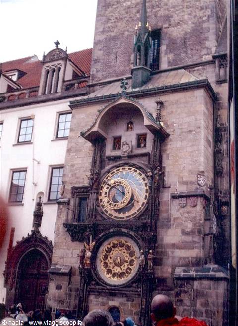 TORRE DELL'OROLOGIO NELLA CITTA' VECCHIA