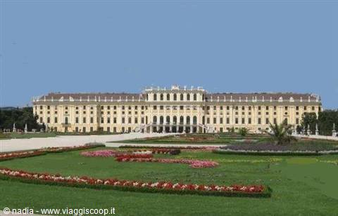 SCHOENBRUNN