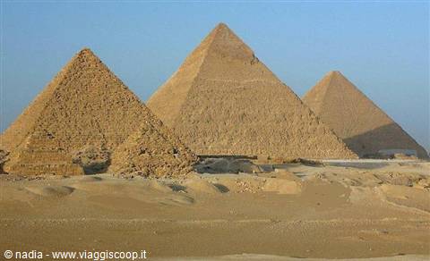 PIRAMIDI GIZA