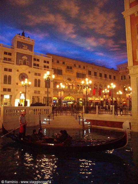 The venetian (inside!!)