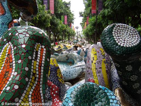 Singapore - Sentosa (sotto il Merlion)