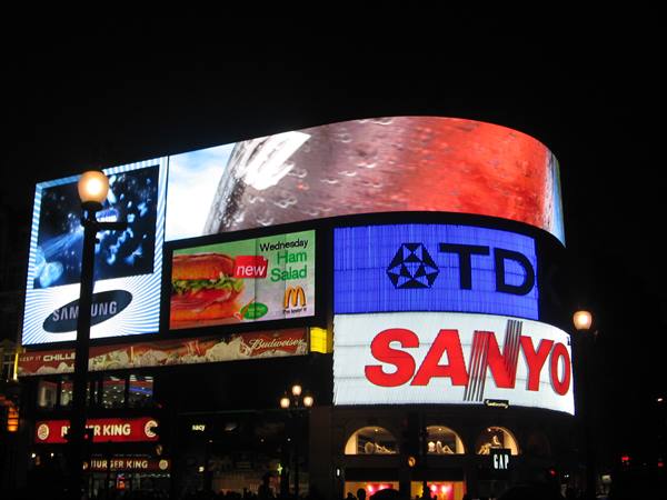 Piccadilly circus