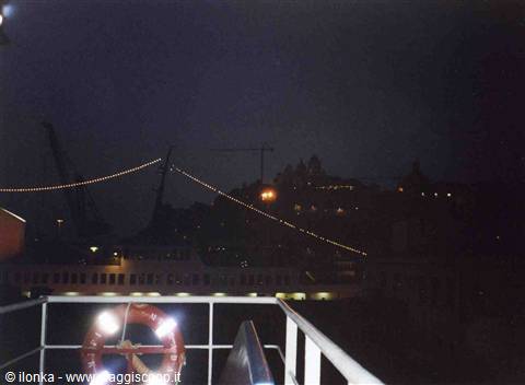 porto di Ancona...partenza by night