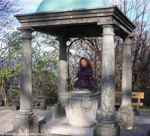 pozzo antico nei giardini