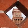 dettaglio foto particolare della torre del borgo ITALIA 
