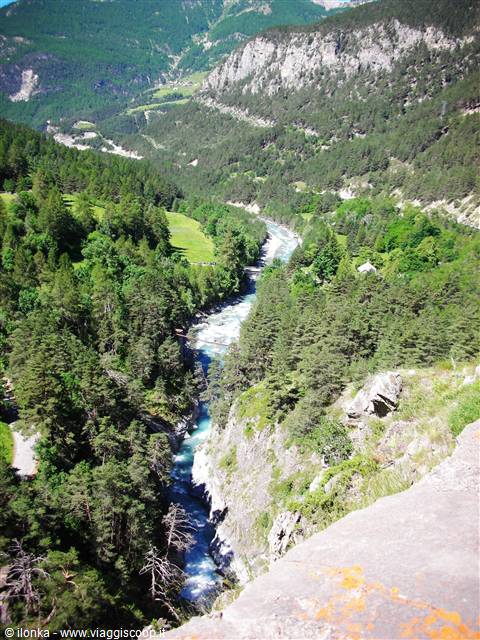 vista del Guil dai giardini del forte