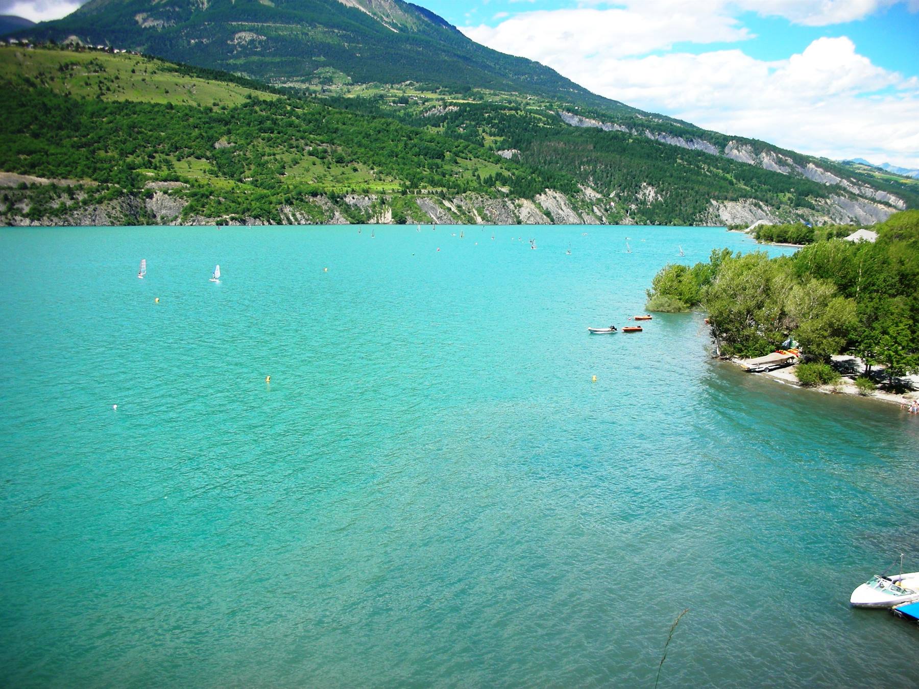 lago di serre poncon