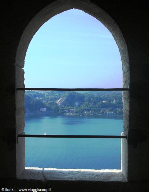veduta pittoresca dall'alto della rocca