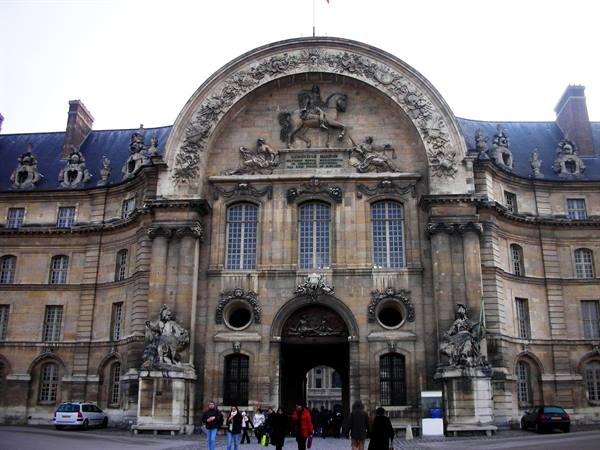 il museo delle armi: entrata