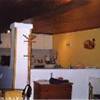 casa...vista della cucina ripresa dalla zona notte.... GRECIA 