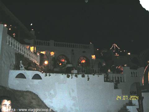 fefela, il ristorante ad hurghada, foto notturna