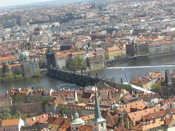 panorama DAL CASTELLO con PONTE CARLO
