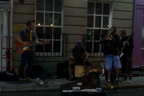 Musicia a Temple Bar: i Mutefish