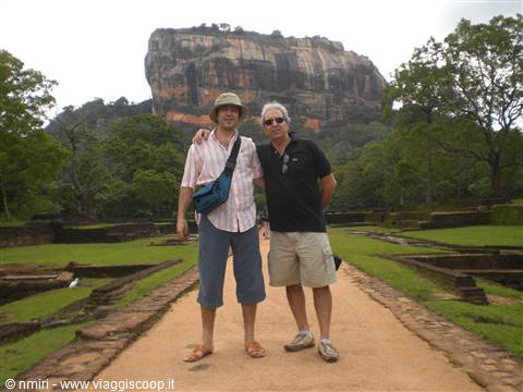 Io e Tonino nel parco di  Sigiriya